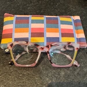 Peepers Glasses 1.25